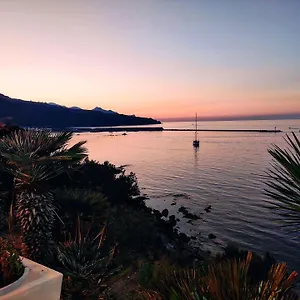 Le Della Campana Guest house